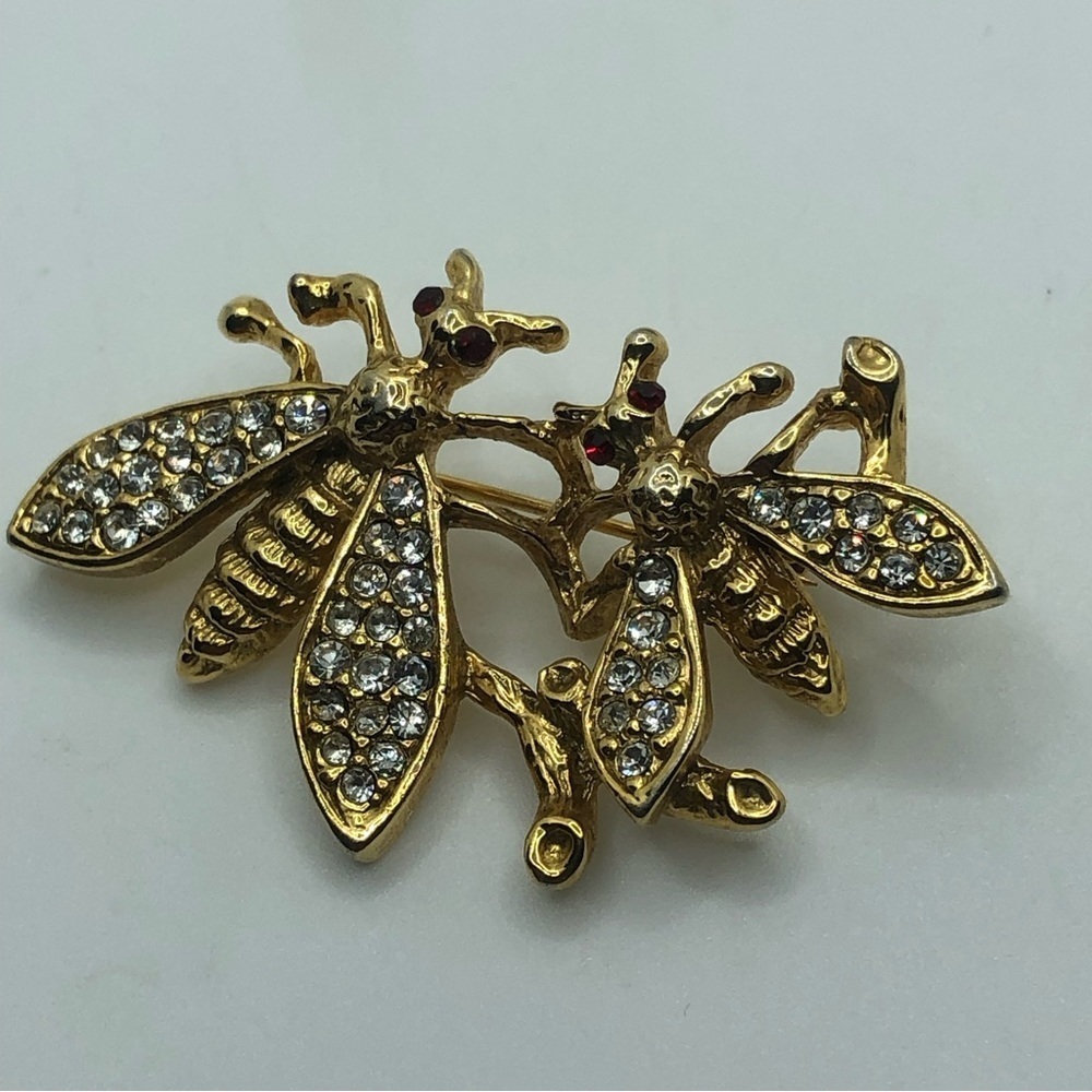 Vtg Gold Tone Rhinestone Bumble Bee Wasp Hornet Bug Insect Brooch 1.7”